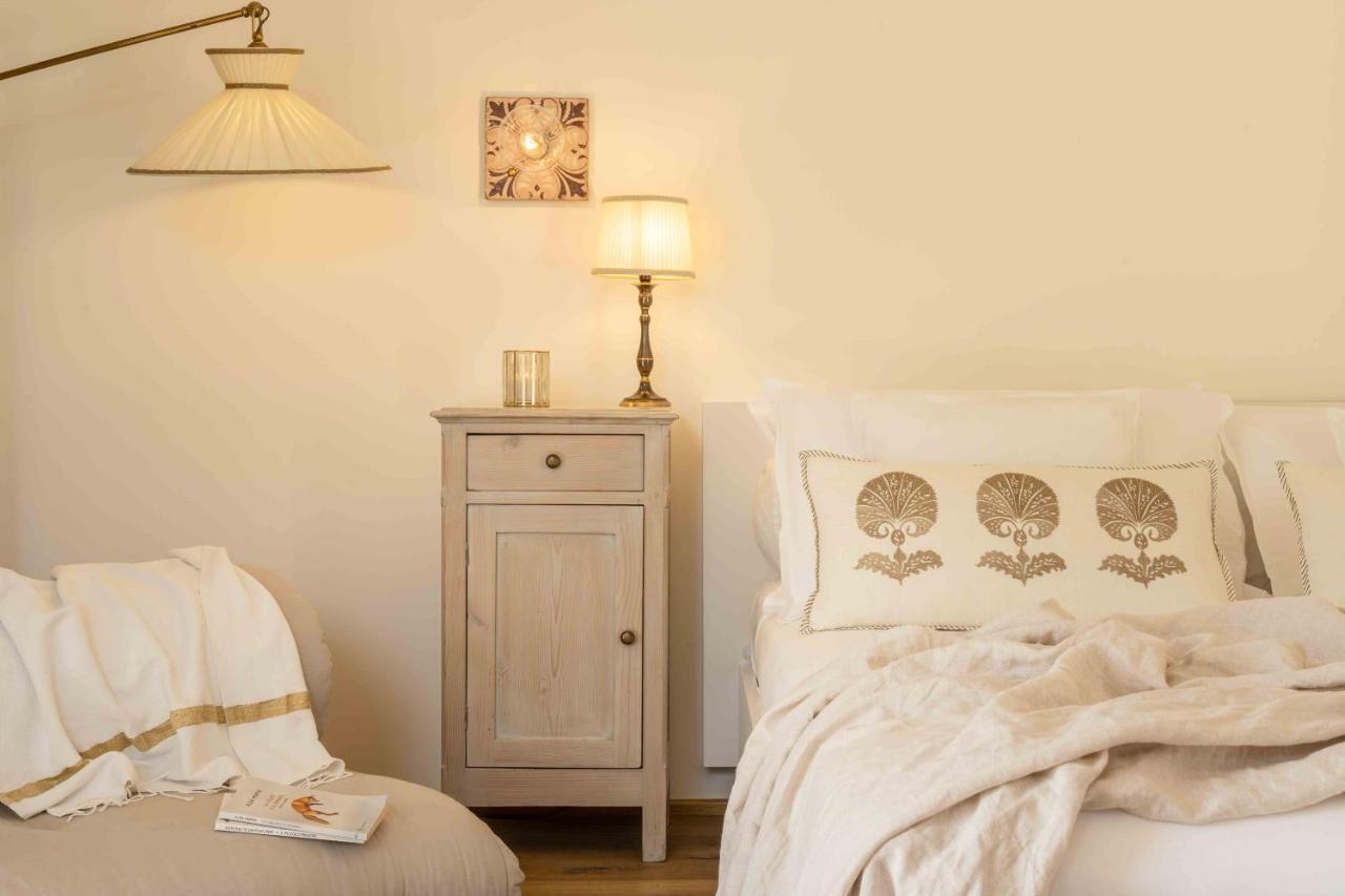 Casavostra - Ambience Suites Ostra Vetere エクステリア 写真