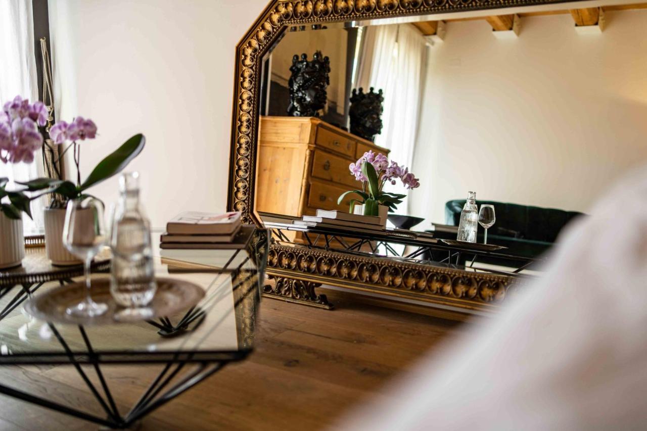 Casavostra - Ambience Suites Ostra Vetere エクステリア 写真