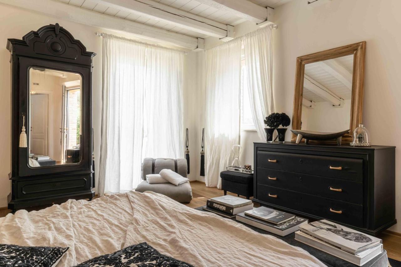 Casavostra - Ambience Suites Ostra Vetere エクステリア 写真
