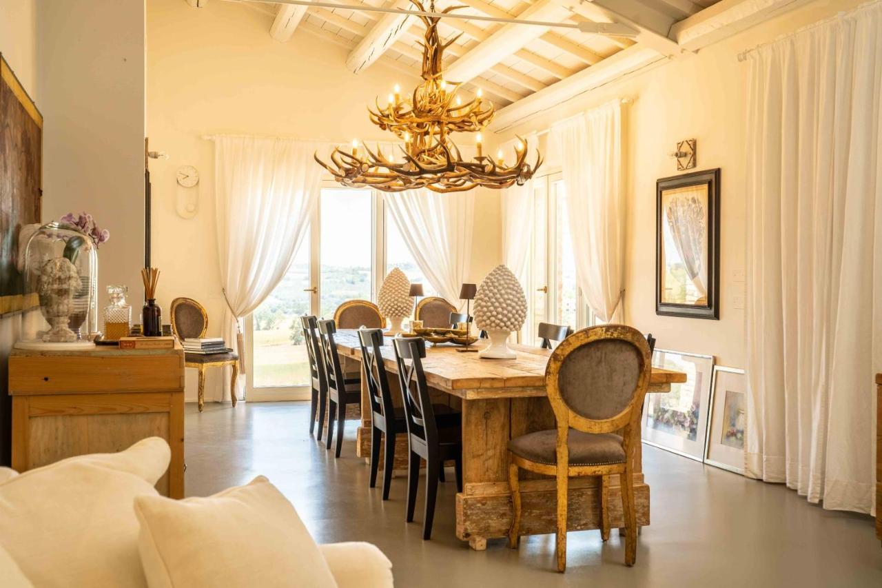 Casavostra - Ambience Suites Ostra Vetere エクステリア 写真